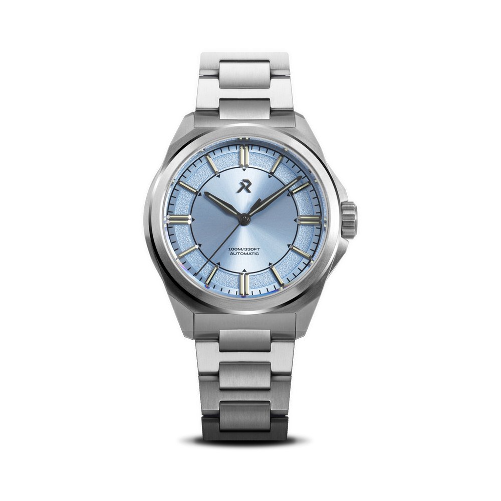 RZE Resolute 36 Halcyon official product photo