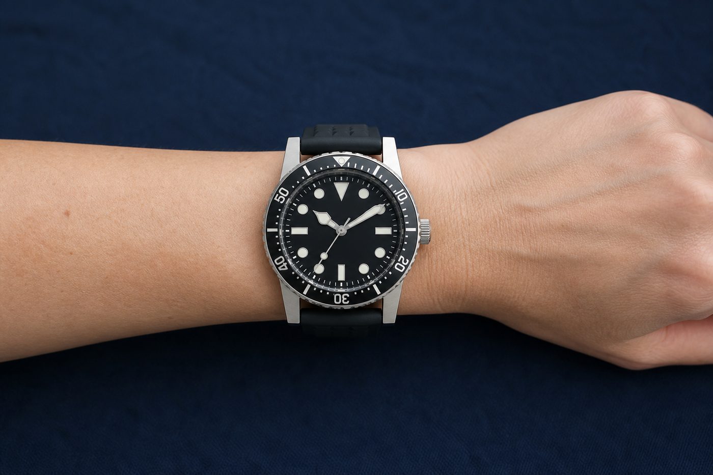 Heavier watch footprint overhanging a smaller wrist
